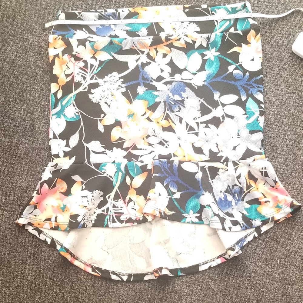 3/$20 Hi-low miniskirt